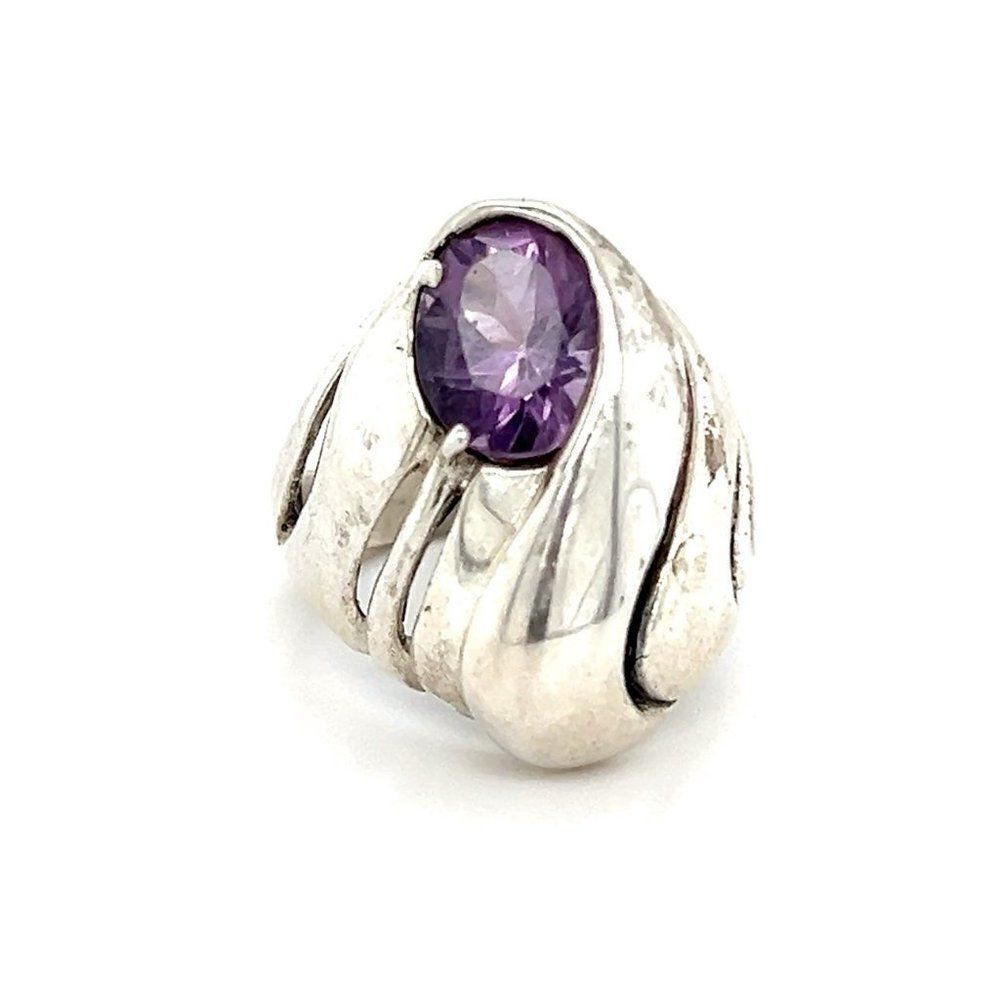 Large‎ Sterling Silver Amethyst Ring